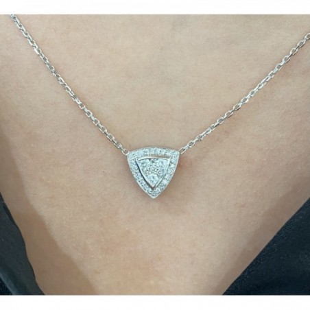 Collier or gris 750/1000e triangulaire pavé diamants